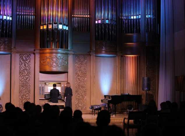 Состоялся концерт органной музыки «Триумфальный орган» в исполнении Александра Новосёлова