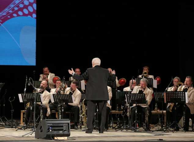 В ККЗ «Пенза» состоялся концерт оркестра им. Олега Лундстрема