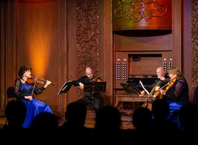Произведения двух великих композиторов эпохи романтизма представил квартет «Премьера»