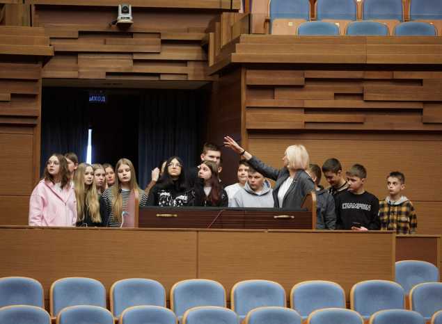 Экскурсия по филармонии для школьников с. Камешкир