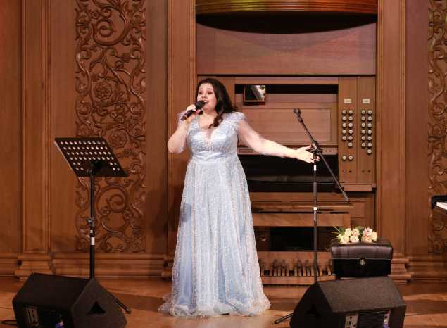 В филармонии состоялся творческий вечер Гульсины Рафековой «Моя жизнь — моя музыка!»