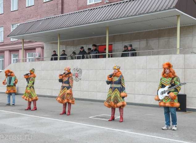 Артисты «Пензаконцерта» приняли участие в торжественном мероприятии ко Дню ракетных войск и артиллерии