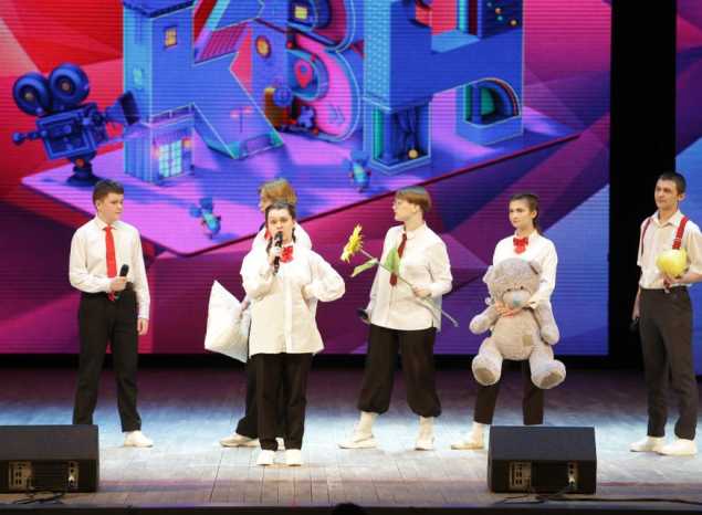 В ККЗ «Пенза» состоялся фестиваль КВН «Кубок профессионалов»