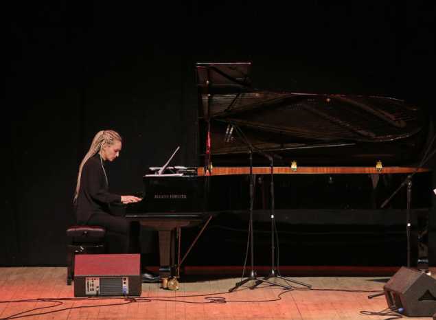 Музыка группы Rammstein прозвучала в филармонии