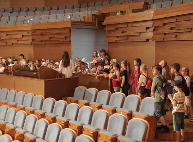 Ребята из пришкольных летних лагерей посетили «Пензаконцерт»