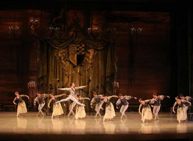 Пензенцы увидели балет Петра Чайковского «Лебединое озеро»