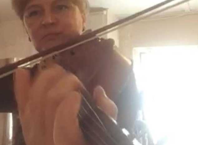 Артисты «Пензаконцерта» продолжают домашние репетиции