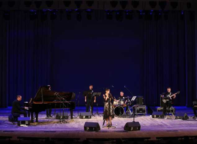 В «Пензаконцерте» выступила Грета Панетьери