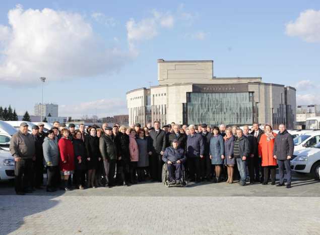 В районы Пензенской области поступили автомобили в рамках национального проекта «Демография»
