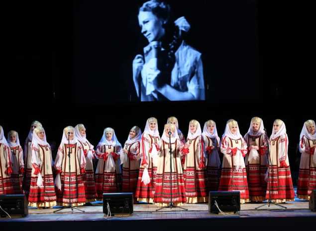 Пензенский русский народный хор имени Октября Гришина выступил в ККЗ «Пенза»
