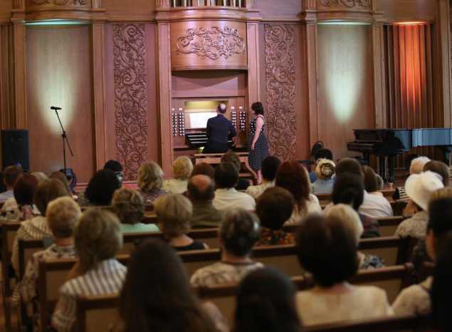 В «Пензаконцерте» выступил органист из Аргентины Диего Инноченци