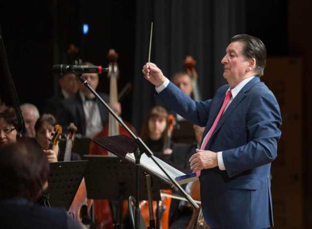 В день рождения Владимира Каширского предлагаем послушать романс «Не уходи, побудь со мною»