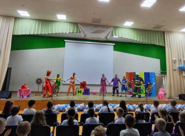 Группа «Калейдоскоп» выступила для пензенских школьников с программой «Азбука огня»