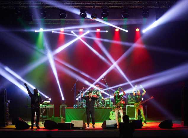 В «Пензаконцерте» выступил Виктор Королёв