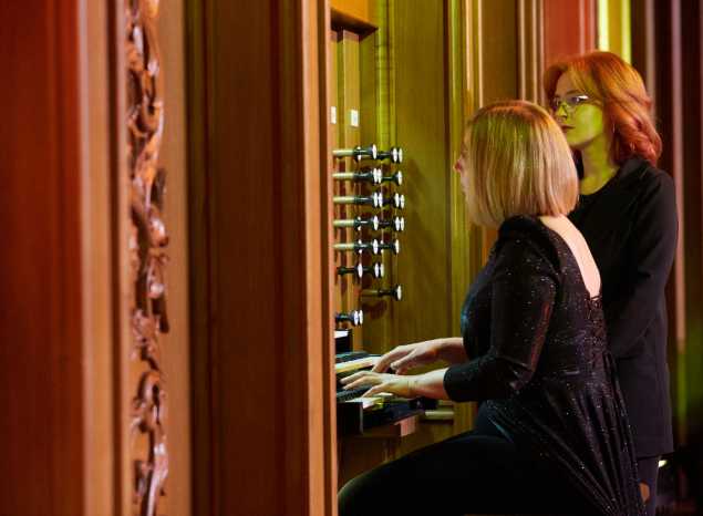 Органистка из столицы Олеся Кравченко выступила в филармонии