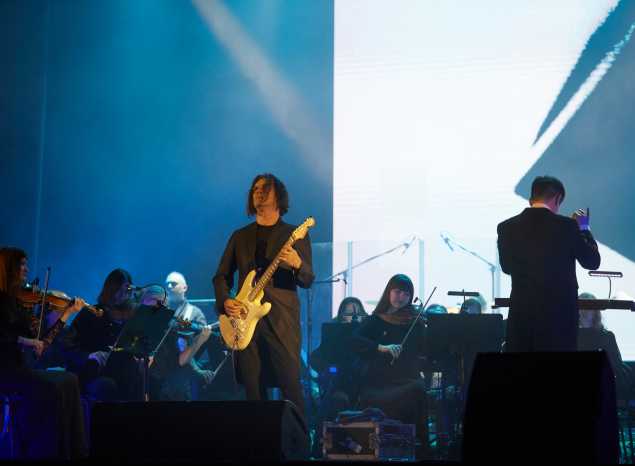 В ККЗ «Пенза» выступил гитарист группы «КИНО»