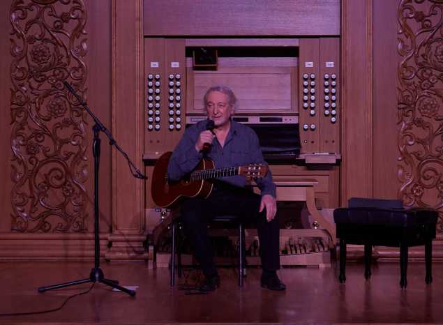 Конкурс «Гитара. ru» завершился концертом Александра Винницкого