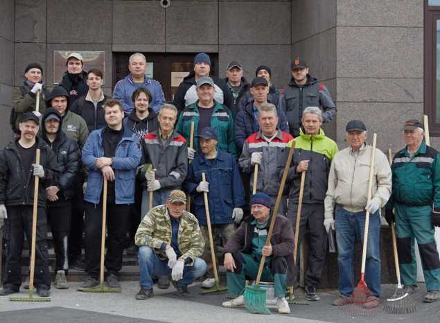 Сотрудники «Пензаконцерта» присоединились к общегородскому субботнику