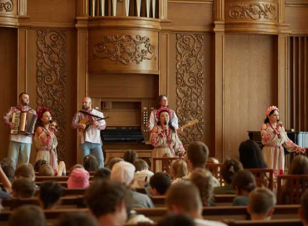 Ансамбль «Злато-Серебро» выступил с программой «Пенза многонациональная»