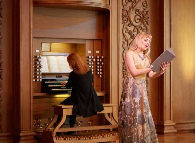 Софья Семьянова и Ольга Андреева выступили с программой «Чтобы помнили...»