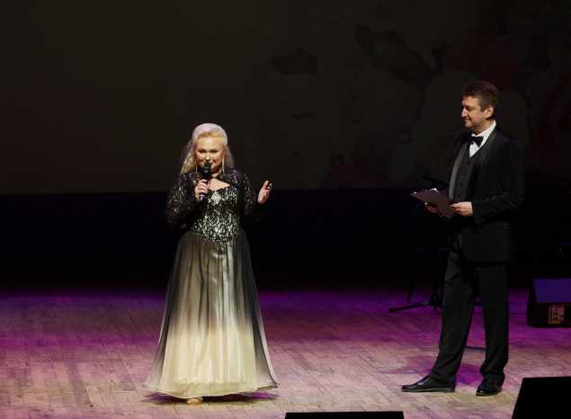 Алла Тархова отметила свой юбилей в «Пензаконцерте»