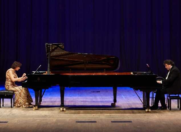 В филармонии выступил опытный фортепианный дуэт Максима Пурыжинского и Ирины Силивановой