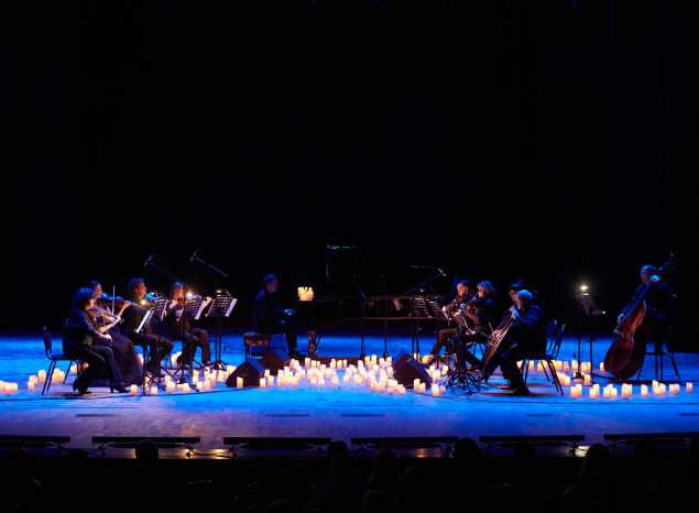 В филармонии прозвучали «Саундтреки Эйнауди при свечах»