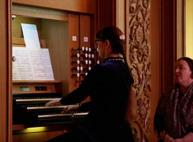 На пензенском органе прозвучала «Музыка любви» в исполнении Виктории Гамазовой