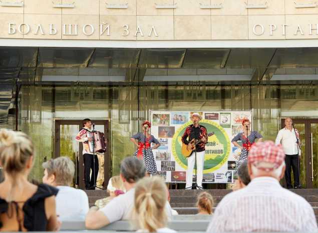 Ансамбль «Вольница» выступил в рамках акции «Сурский край – без наркотиков»