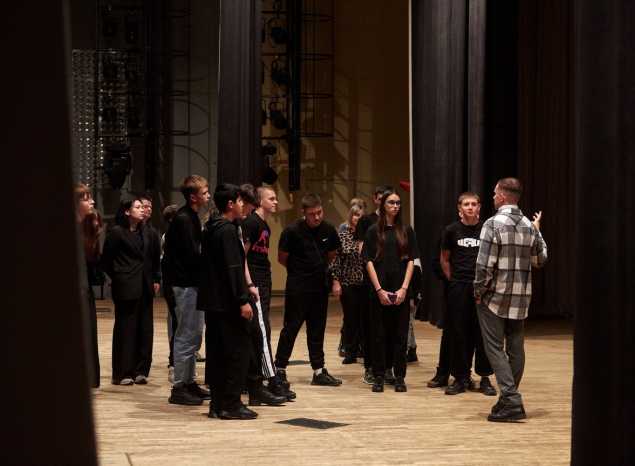 Школьники Камешкира впервые услышали звучание органа