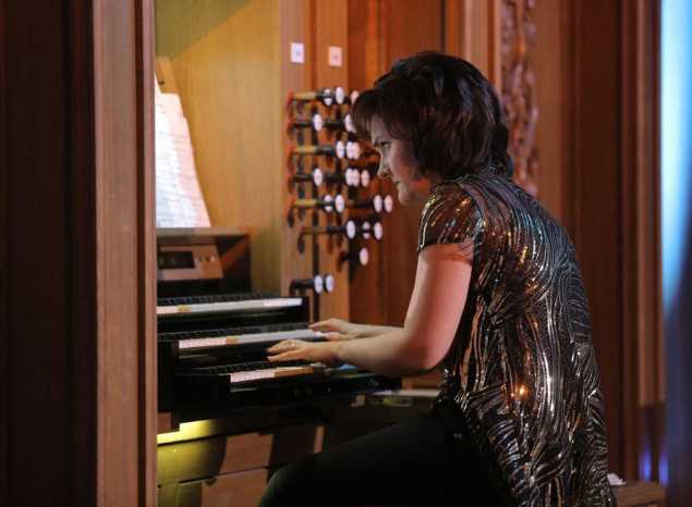 Мария Блажевич выступила в «Пензаконцерте» с программой «Бах & РОК»