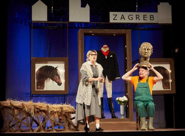 В ККЗ «Пенза» состоялся спектакль «Ищу мужа»