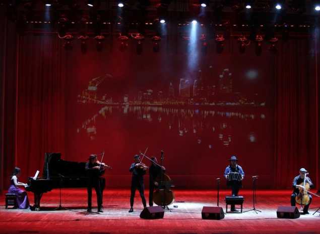 В «Пензаконцерте» выступил Tango Orchestra «Misterioso»
