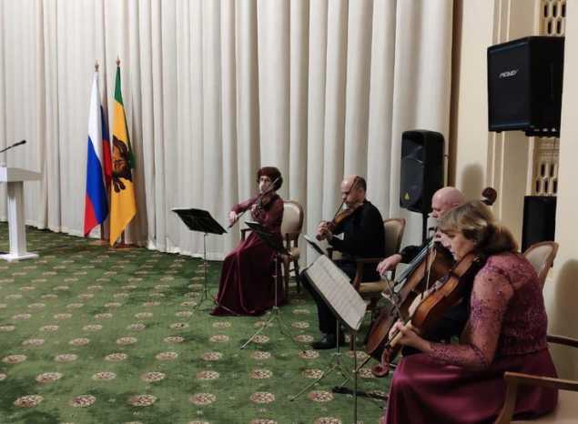 В Правительстве Пензенской области состоялась церемония вручения государственных и региональных наград