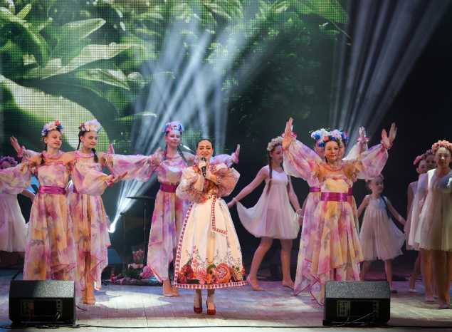 Марта Серебрякова отметила свой день рождения на сцене