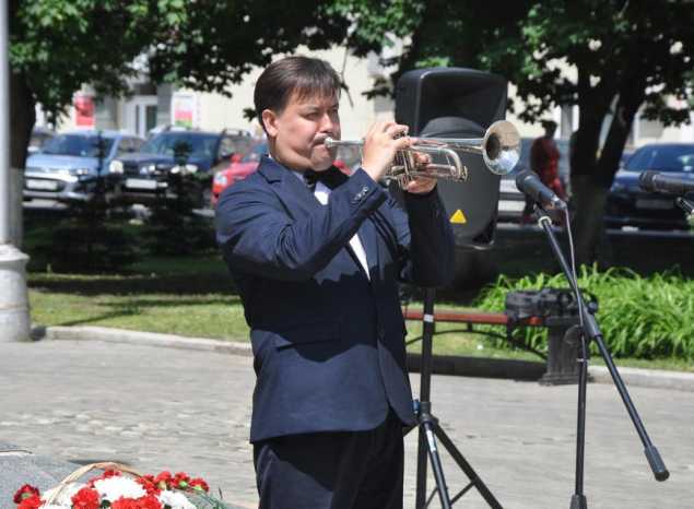Юрий Белоногов выступил на торжественном митинге к 210-летию со дня рождения Виссариона Белинского