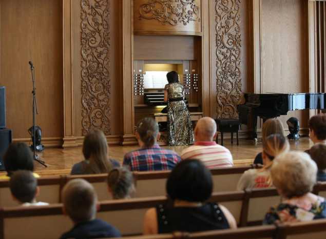 «Органный мир фэнтези: Хогвартс и Властелин Колец»