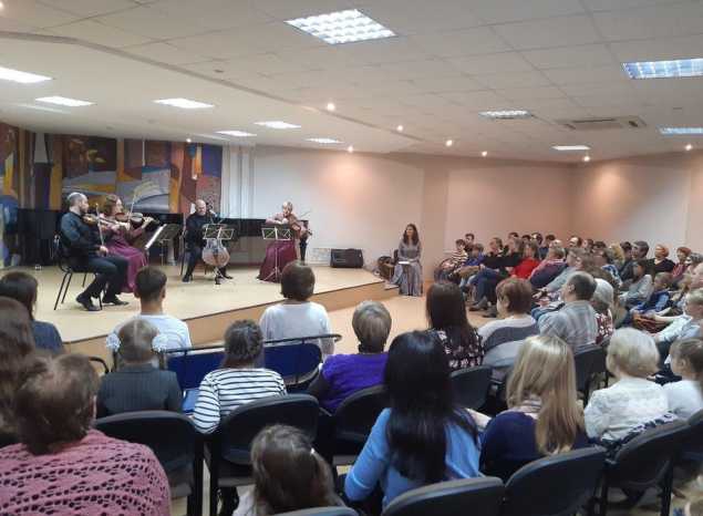 Струнный квартет «Премьера» выступил в ДШИ г. Заречного