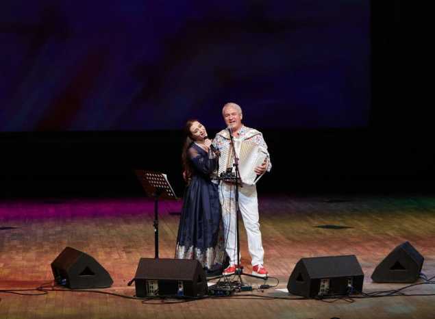 В День всех влюблённых в «Пензаконцерте» Валерий Сёмин исполнит «Песни о любви»!