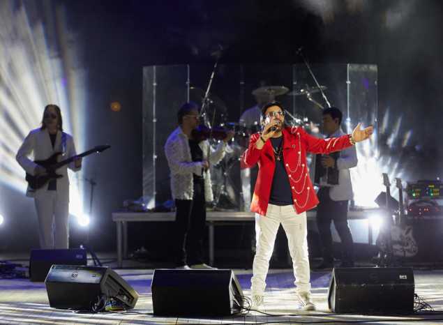 Концерт Александра Марцинкевича и группы «Кабриолет» состоялся в ККЗ «Пенза»