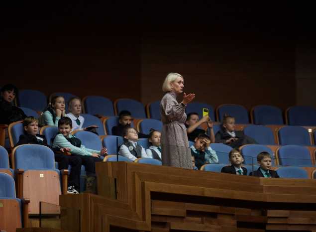 Пензенские школьники продолжают знакомиться с филармонией