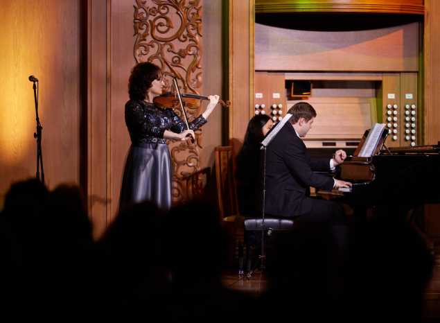 Состоялся концерт фортепианной и скрипичной музыки «На рубеже веков»