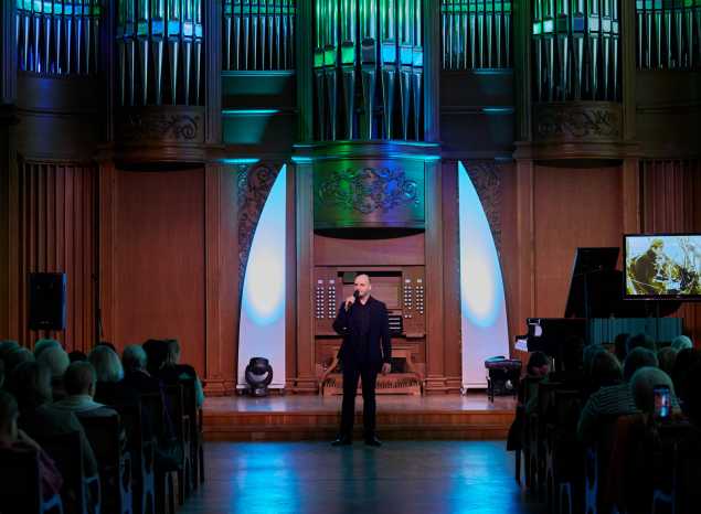 В «Пензаконцерте» почтили память жертв Холокоста