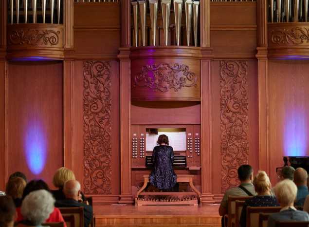 Мария Блажевич выступила в Органном зале филармонии.