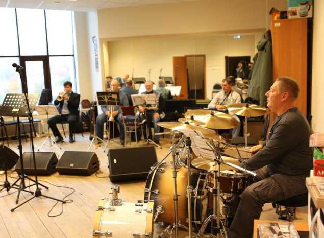 «Экспресс-бэнд» готовится к совместному концерту с Гретой Панетьери