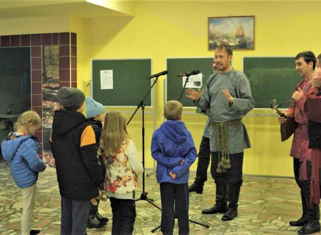 «Миряне» выступили в детском лагере «Звёздочка»