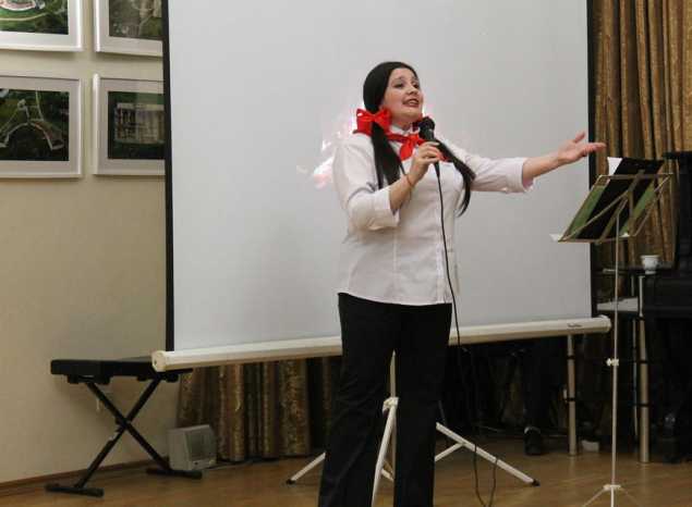 Гульсина Рафекова выступила в Литературном музее