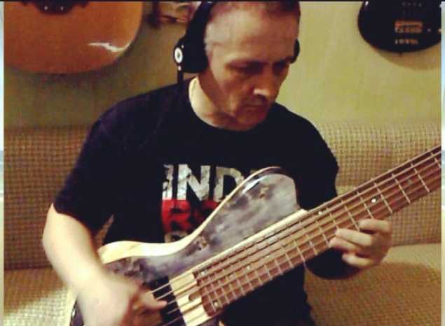 Слушаем «Summer Samba» от бас-гитариста ансамбля «Экспресс-бэнд» Владислава Иванашко!