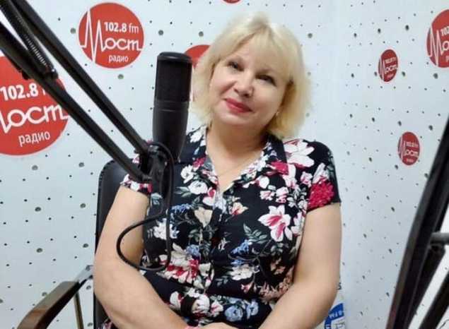Елена Сафронова стала гостем прямого эфира на «Мост Радио»