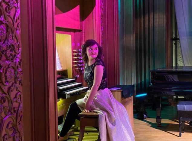 Мелодии из «Гарри Поттера» и «Звёздные войны» на органе!